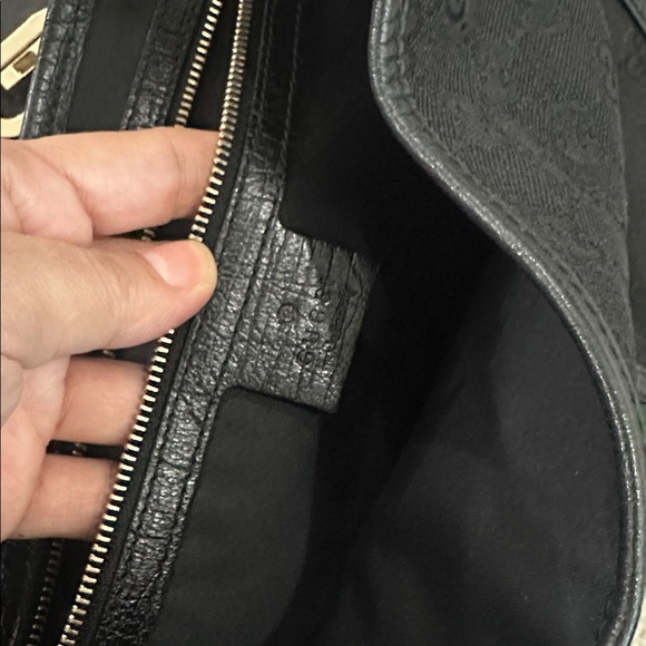 GUCCI Sherry Line GG Pattern Hand One Black Canvas Leather Gold Hardware - Picture 6 of 10